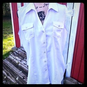 ⚜️ Sleeveless, Collared Shirt for Layering